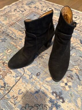 Adrienne Vittadini Black Suede Ankle Booties